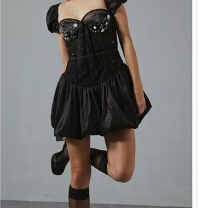 For love and lemons McKenna bubble hem mini dress in black